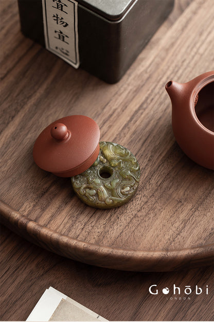 Gohobi Antique Style Jade Pendant – Pixiu and Ruyi Tea Ceremony Decorative Pendant