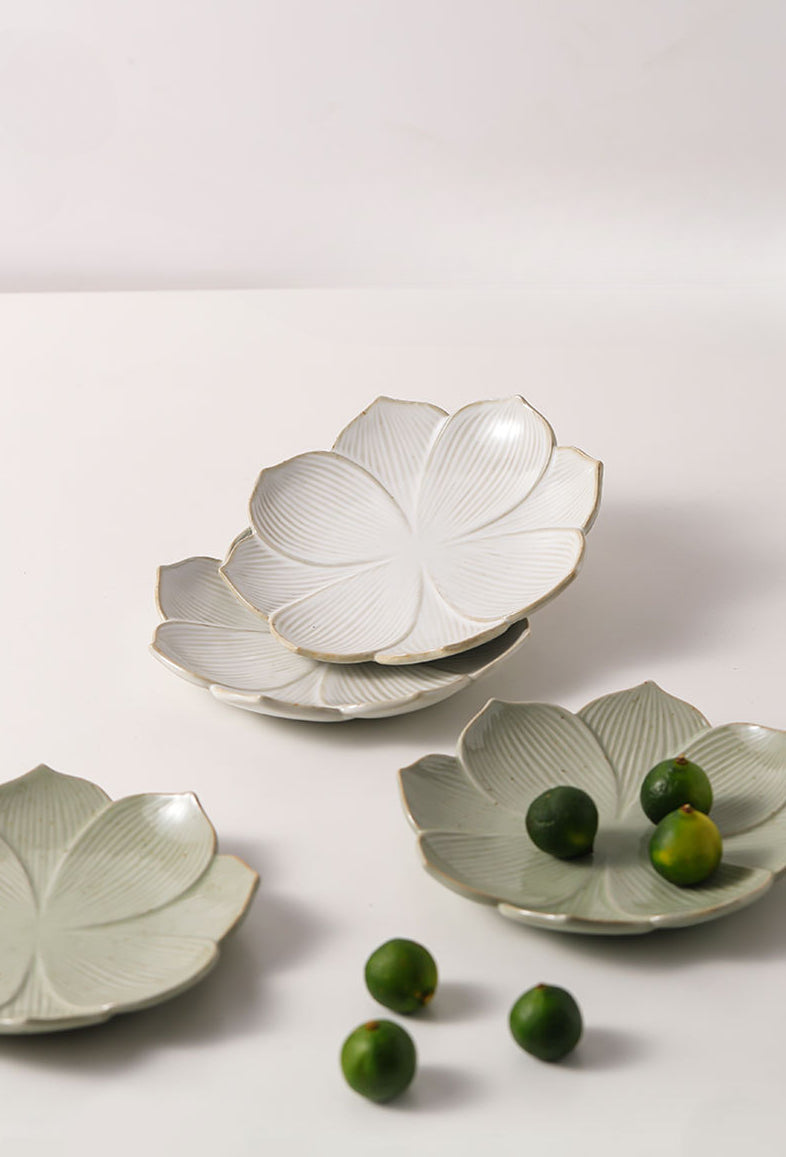 Gohobi Ceramic Lotus Plate Teapot Tray