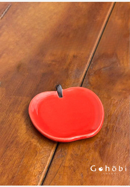 Gohobi Japanese Minoya Ceramic Small Dessert Plate Sheep and Apple Shaped [Made in Japan]