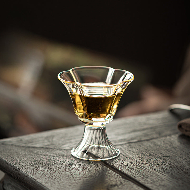 Gohobi High Borosilicate Glass Flower-Rim Swirl-Base Tall Footed Master Cup – Heat-Resistant Gongfu Tea Cup