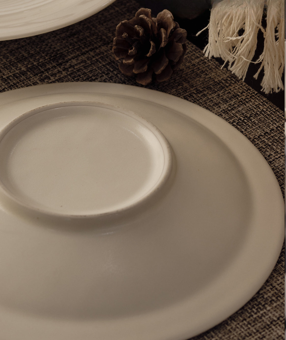 Gohobi Painted Gold Small-Foot Flat-Edge Plate