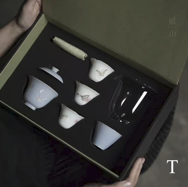 [賦山敘 x Gohobi] Jingdezhen Hand-Painted Kung Fu Tea Set Gift Box Set Limited