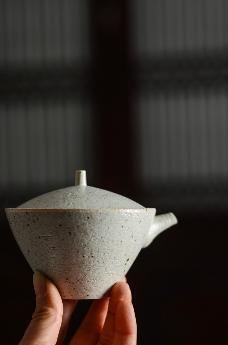 Gohobi Handmade Japanese Style Black and White Gaiwan