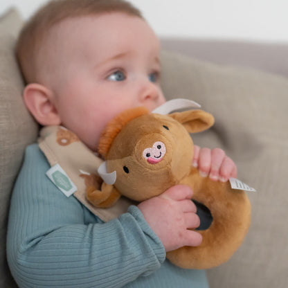 HereThe Highland Cow Plush Baby Rattle
