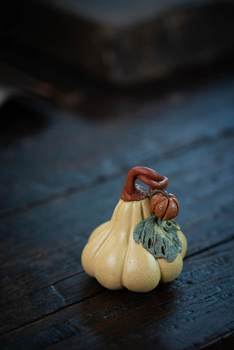 Gohobi Handmade Ceramic YiXing Clay Colourful Pumpkin Ornament Tea pet