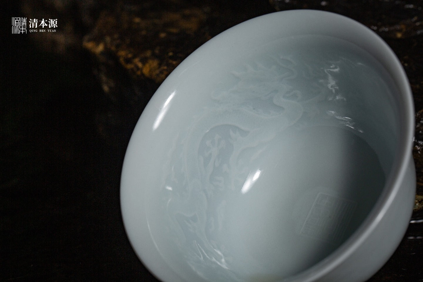 [清本源 x Gohobi Gallery] Inner-Molded Twin Dragons · Sweet White Glazed Gaiwan