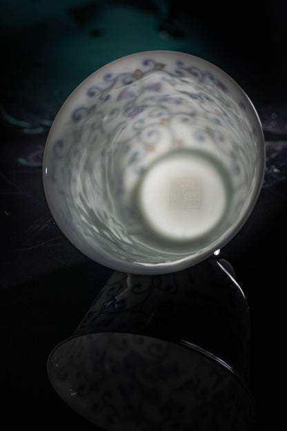 [清本源 x Gohobi Gallery] Inner-Molded Double Phoenix Motif · Blue-and-White Doucai with Gilding · “Golden Stem & Lily of the Valley” Bell-Shaped Cup