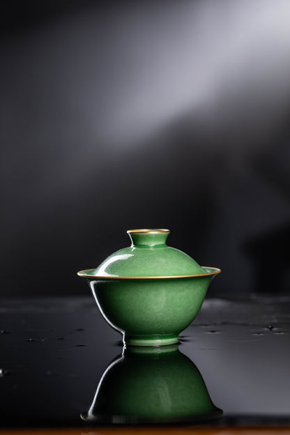 [清本源 x Gohobi Gallery] Inner-Molded Lotus Motif · Green Glaze Gaiwan