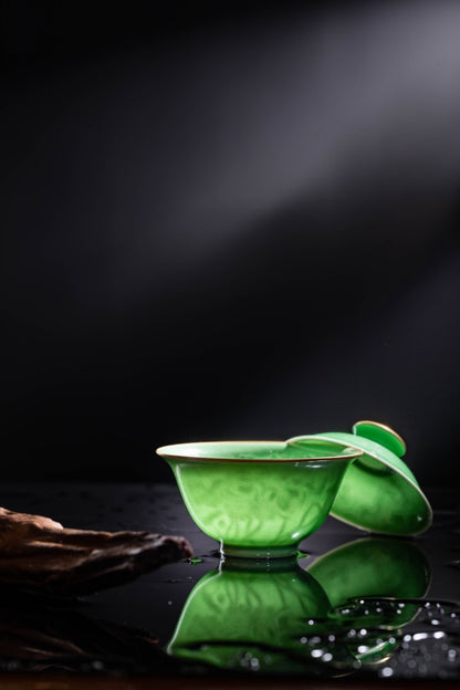[清本源 x Gohobi Gallery] Inner-Molded Lotus Motif · Green Glaze Gaiwan