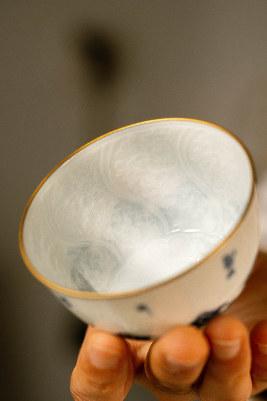 [清本源 x Gohobi Gallery] Blue & White Cup with Inner-Impressed Moonlight Pattern – Manjushri Wisdom Mantra Design (80ml)