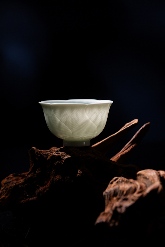 [清本源 x Gohobi Gallery] Tasse à thé de vigne de lotus bleu