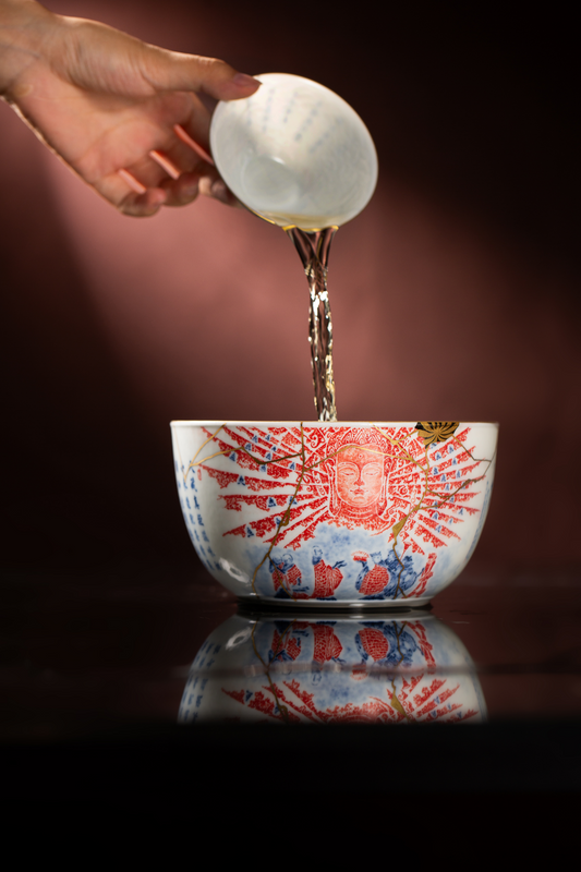 [清本源 x Gohobi Gallery] Bol fabriqué à la main à motif de poisson lotus aux neuf dragons