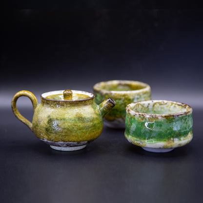 [小霞志野 x Gohobi Gallery] Green Summer Shino Teapot and Tea cups