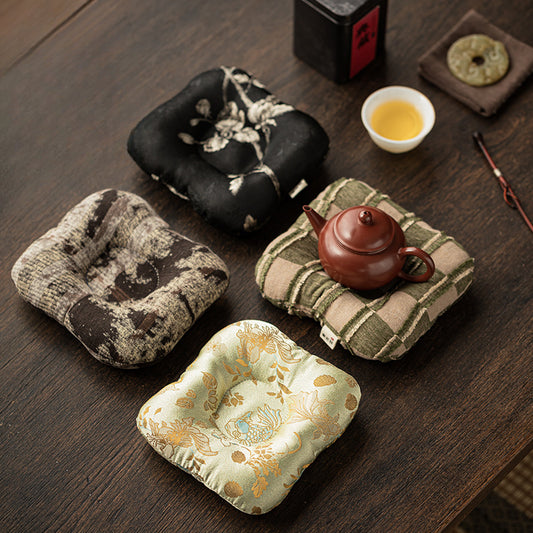 Gohobi Chinese Fabric Pot Coaster