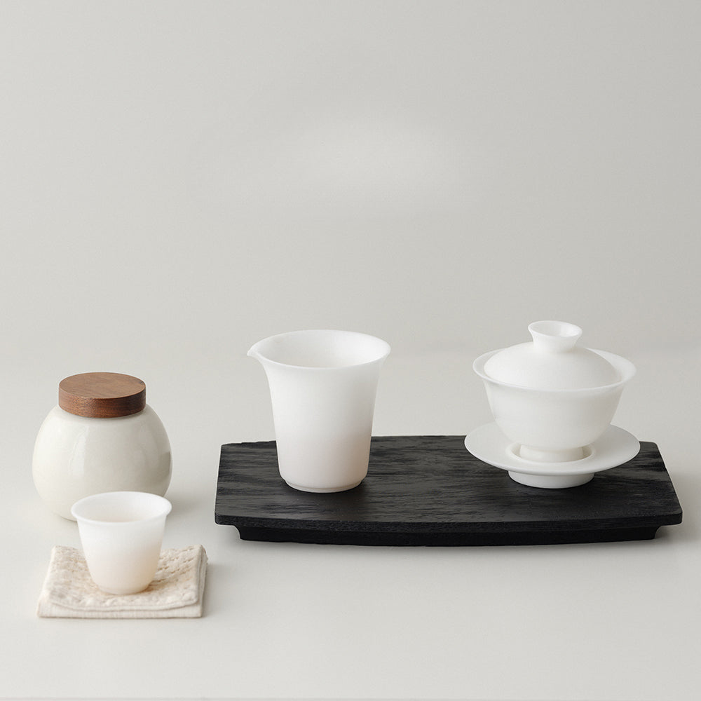 Plateau noir en bois carbonisé de style japonais Gohobi Wabi-Sabi 003