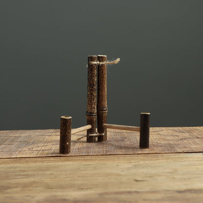 Gohobi Bamboo Pu'er Tea Cake Display Stand – Triangular Easel Shelf for Tea Ceremony Display
