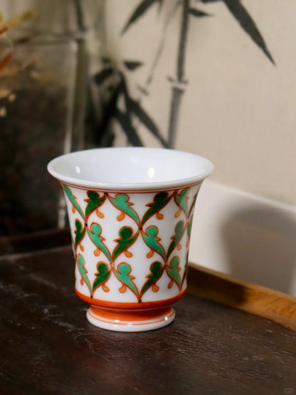 [清和堂 x Gohobi Gallery] Hand-painted Green Baoxiang flower Tea Cup