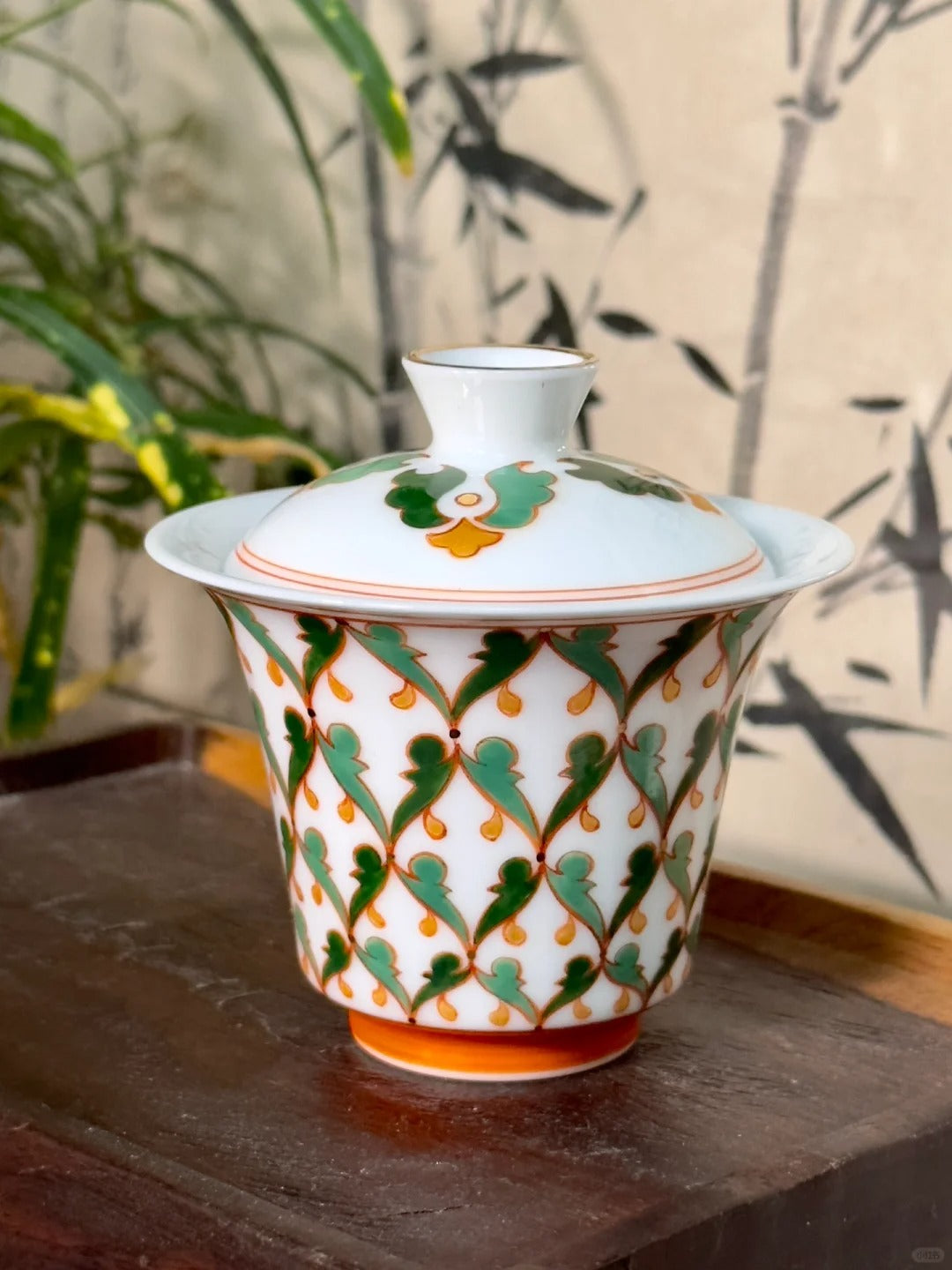 [清和堂 x Gohobi Gallery] Hand-painted Green Baoxiang Flower Gaiwan Teapot