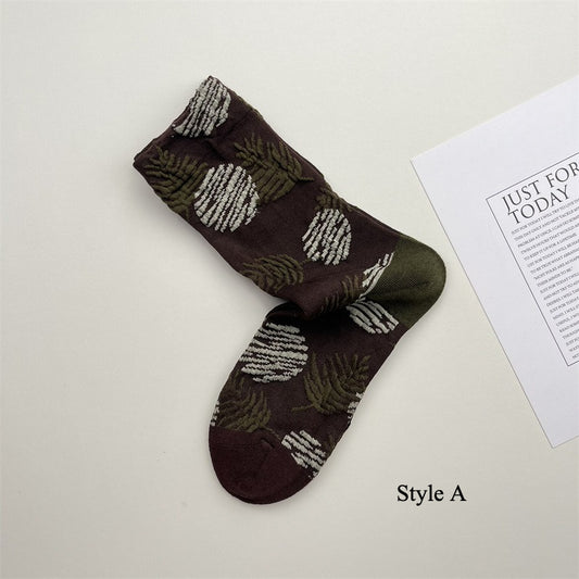 Gohobi Japanese Embossed Floral Mid-Calf Socks