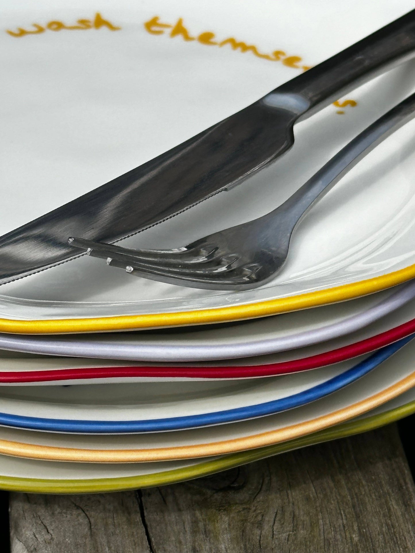 HereThe Statement Plate - 'eat up there's plenty more to go around.'