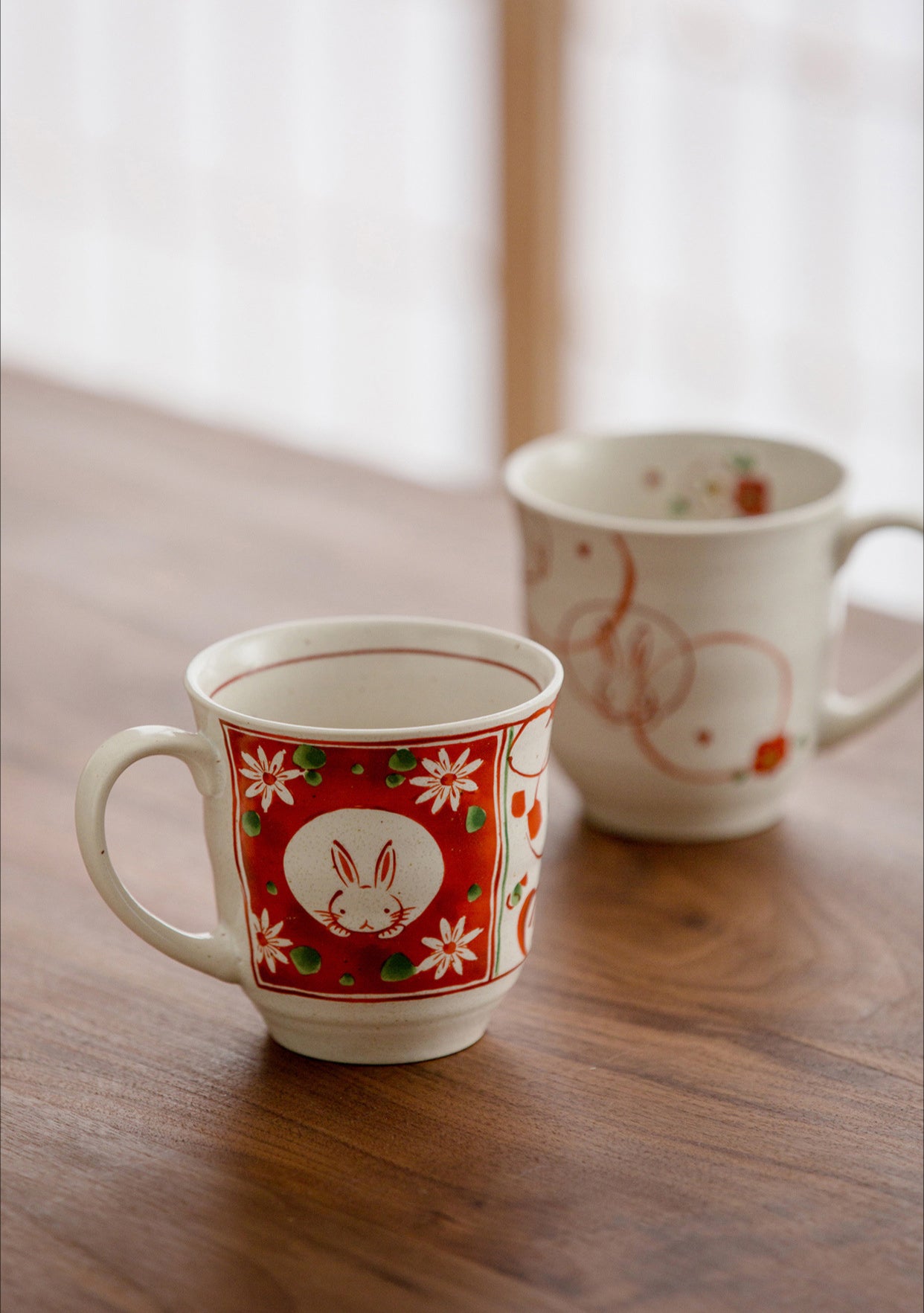 Gohobi Japanese Mino Ware Sakura Rabbit Mug Set