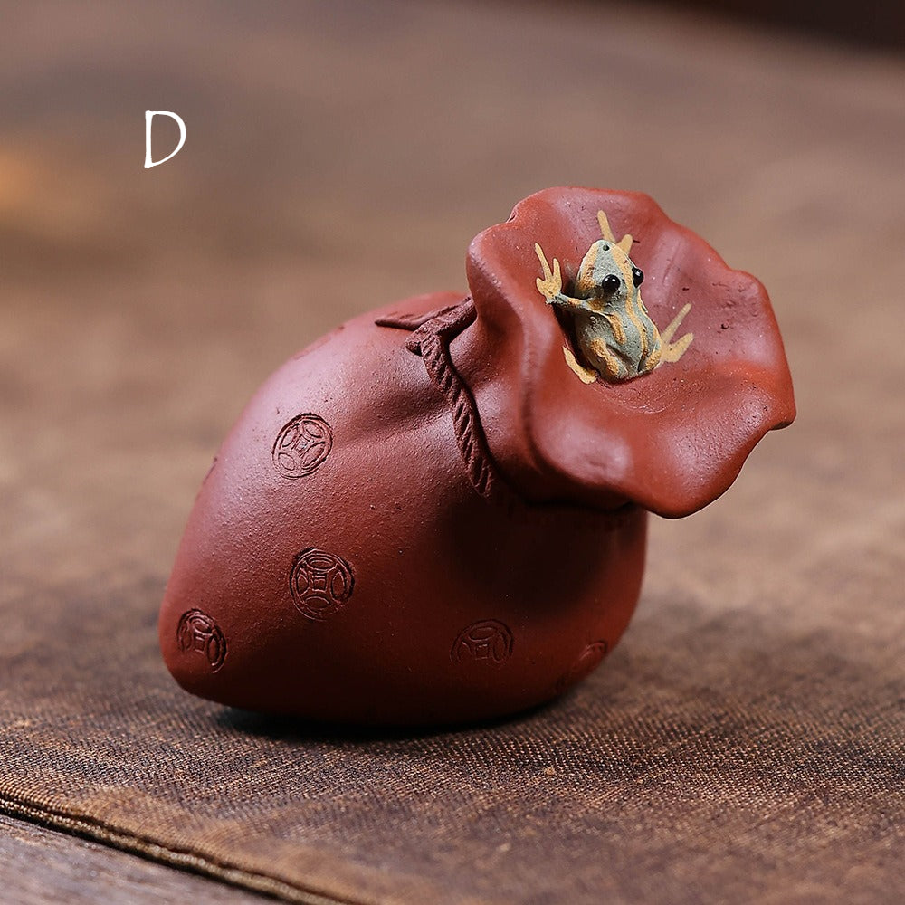 Gohobi Yixing Purple Clay Money Bag Frog Tea Pet – Handmade Lucky Ornament