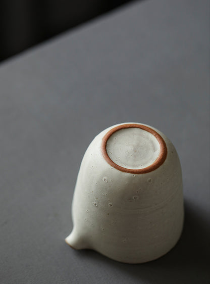 Gohobi Handmade Ceramic Kohiki Pulverised White Pitchers