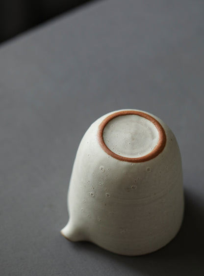 Gohobi Handmade Ceramic Kohiki Pulverised White Pitchers