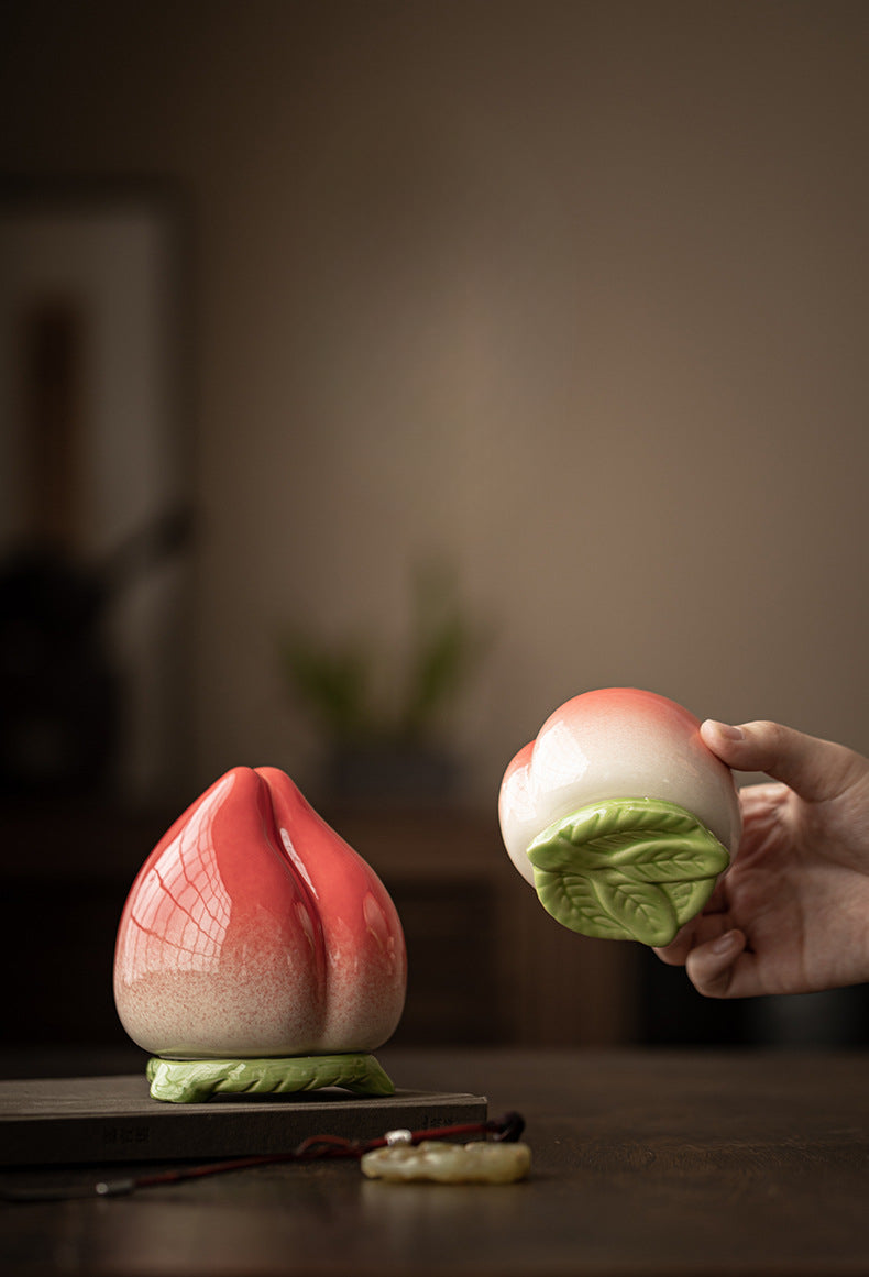 Gohobi Peach Shaped Food Container Storage