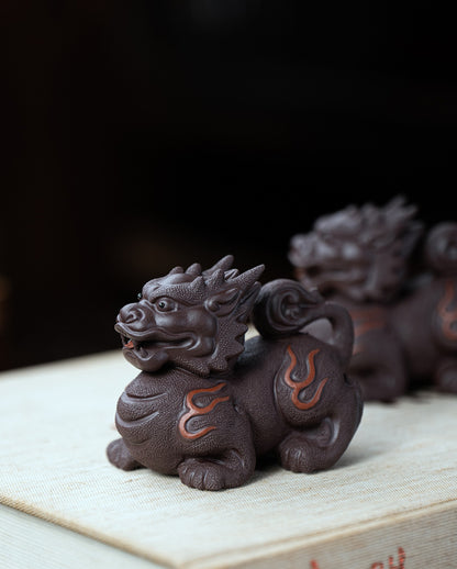 Gohobi Handmade Ceramic YiXing Clay Qilin Ornament Tea pet