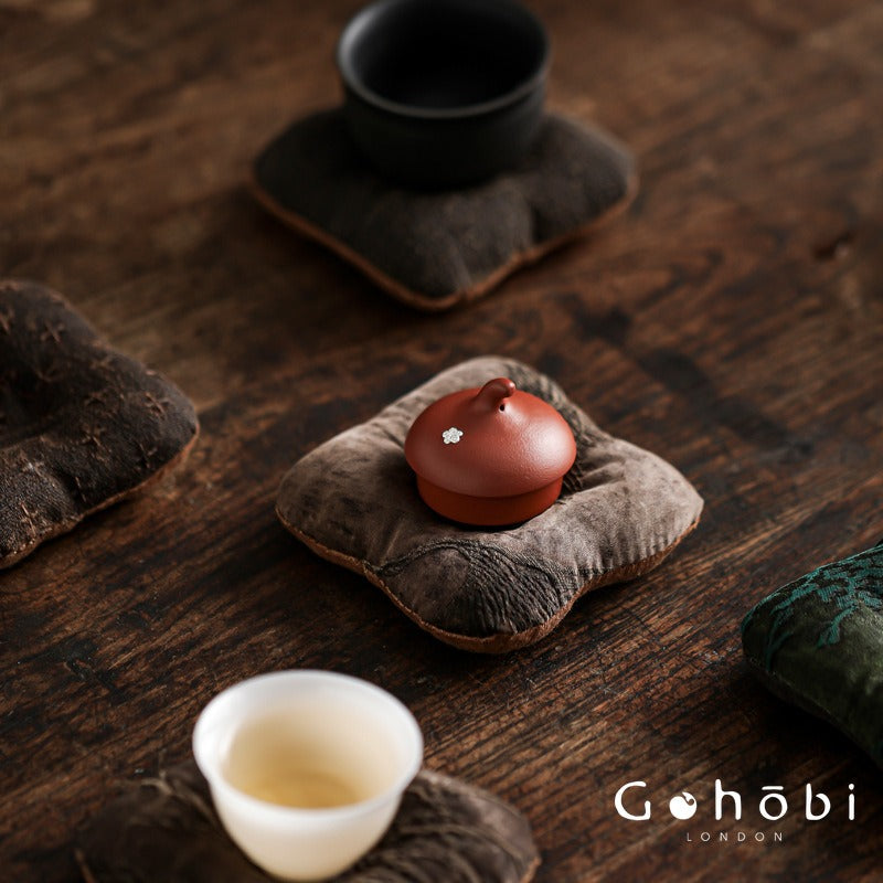 Gohobi Fragrant Cloud Silk Tea Coaster – Handmade Fabric Tea Mat for Gongfu Tea Set