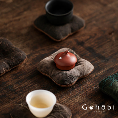 Gohobi Fragrant Cloud Silk Tea Coaster – Handmade Fabric Tea Mat for Gongfu Tea Set