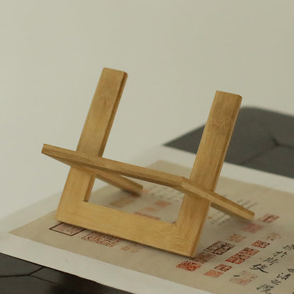 Gohobi Bamboo Pu'er Tea Cake Display Stand – Triangular Easel Shelf for Tea Ceremony Display