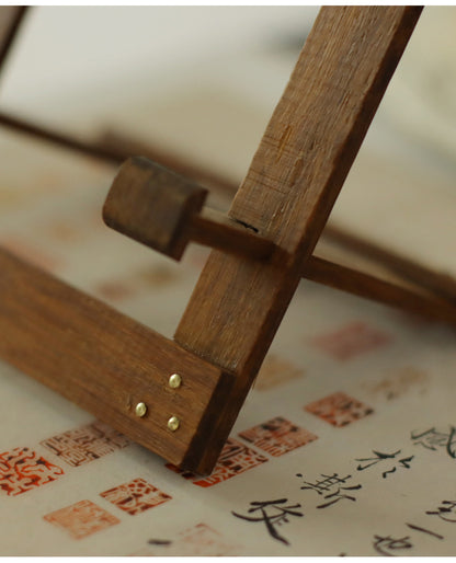 Gohobi Bamboo Pu'er Tea Cake Display Stand – Triangular Easel Shelf for Tea Ceremony Display