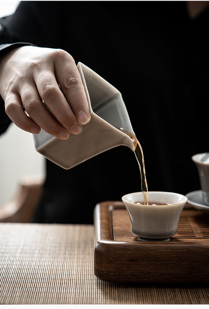 Gohobi Japanese Style Ice Grey and Green Pitcher 001