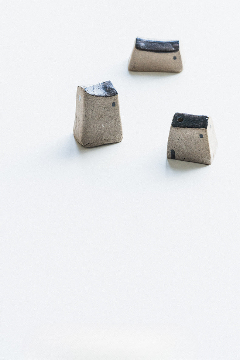 Gohobi Handmade Japanese Style Incense Holder – Zen Ceramic Incense Plug Tray
