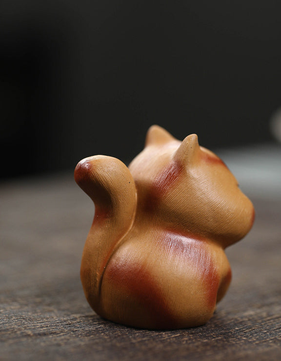 Gohobi Lucky Cat Ornament Yixing Clay Tea Pet