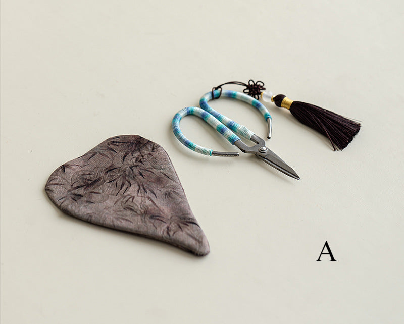 Gohobi Tea Scissors With a Case