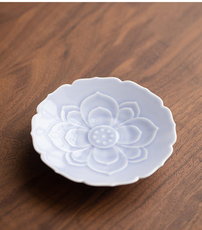 Gohobi Traditional Japanese Glazed Fruit Nuts Small Plate - Lotus 013