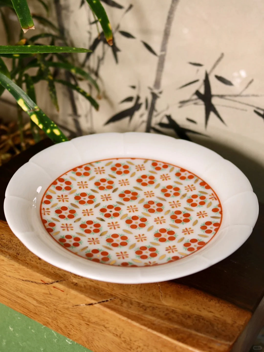 [清和堂 x Gohobi Gallery] Hand-painted Golden Red Orange Lotus Tea Coffee Saucer Plate