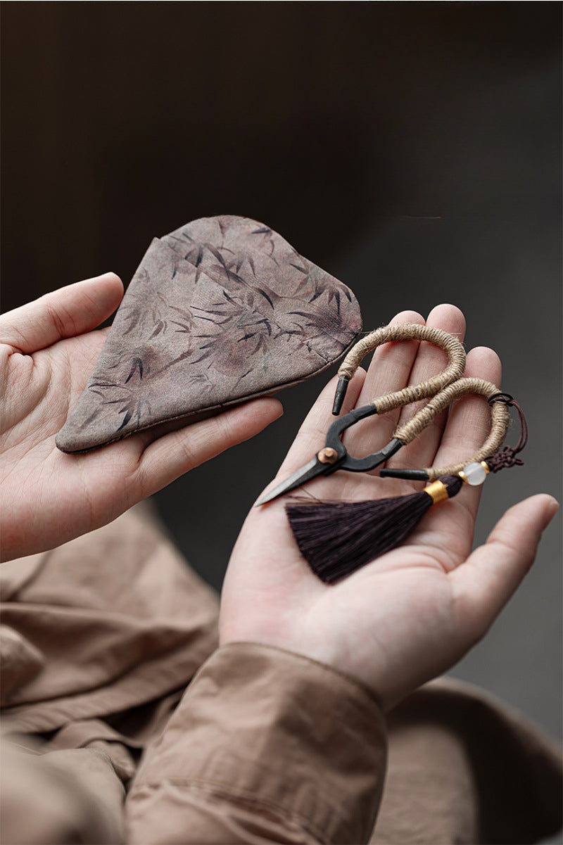 Gohobi Tea Scissors With a Case