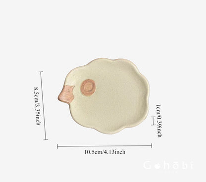 Gohobi Japanese Minoya Ceramic Small Dessert Plate Sheep and Apple Shaped [Made in Japan]