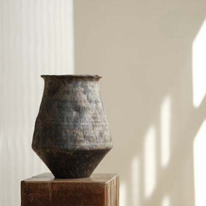 Gohobi Japanese-style wabi sabi handmade large vase 003