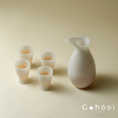 Gohobi Ice White Jade Porcelain Wine Set – Luxury Ceramic Sake Dispenser & Cups
