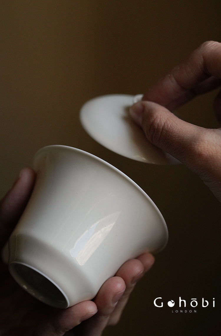 Gohobi Apricot White Ercai Gaiwan – Thin Porcelain Japanese Style Covered Tea Bowl