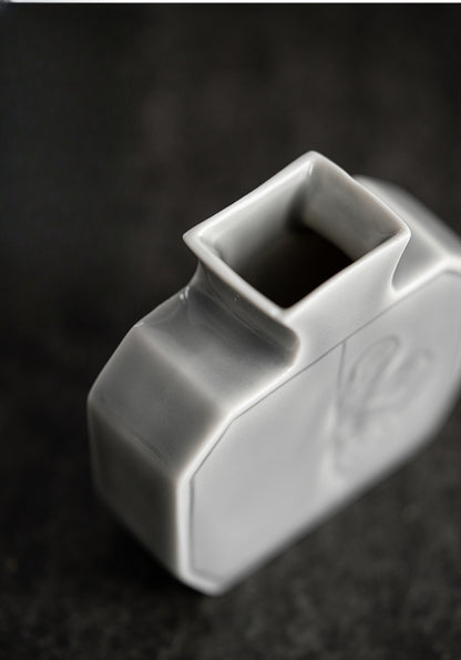 Gohobi Japanese Style Ikebana Ice Grey and Green Vase