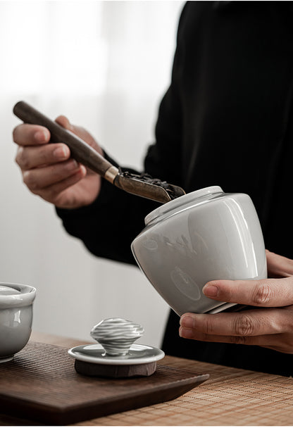 Gohobi Japanese Style Ice Grey Tea Container 001