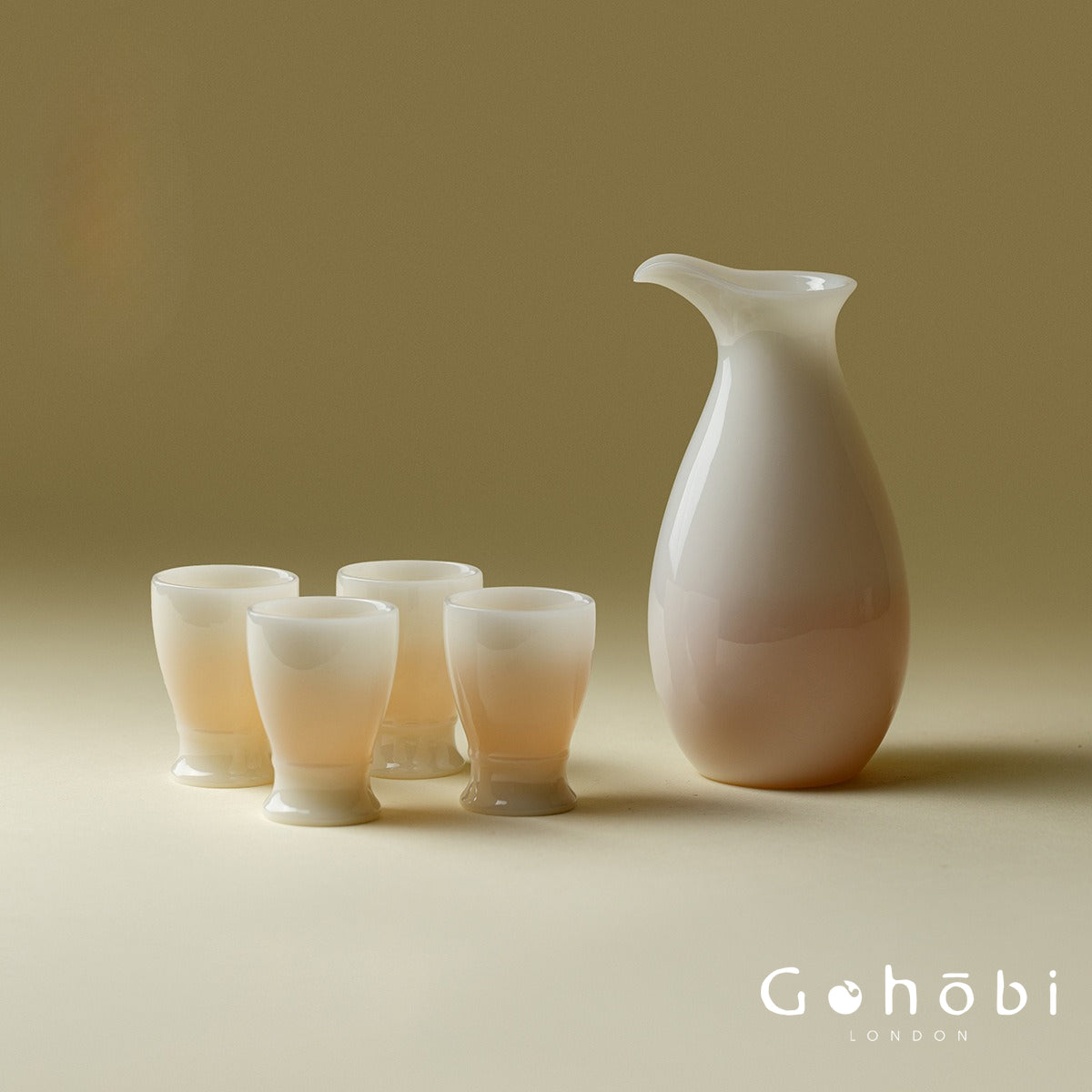 Gohobi Ice White Jade Porcelain Wine Set – Luxury Ceramic Sake Dispenser & Cups