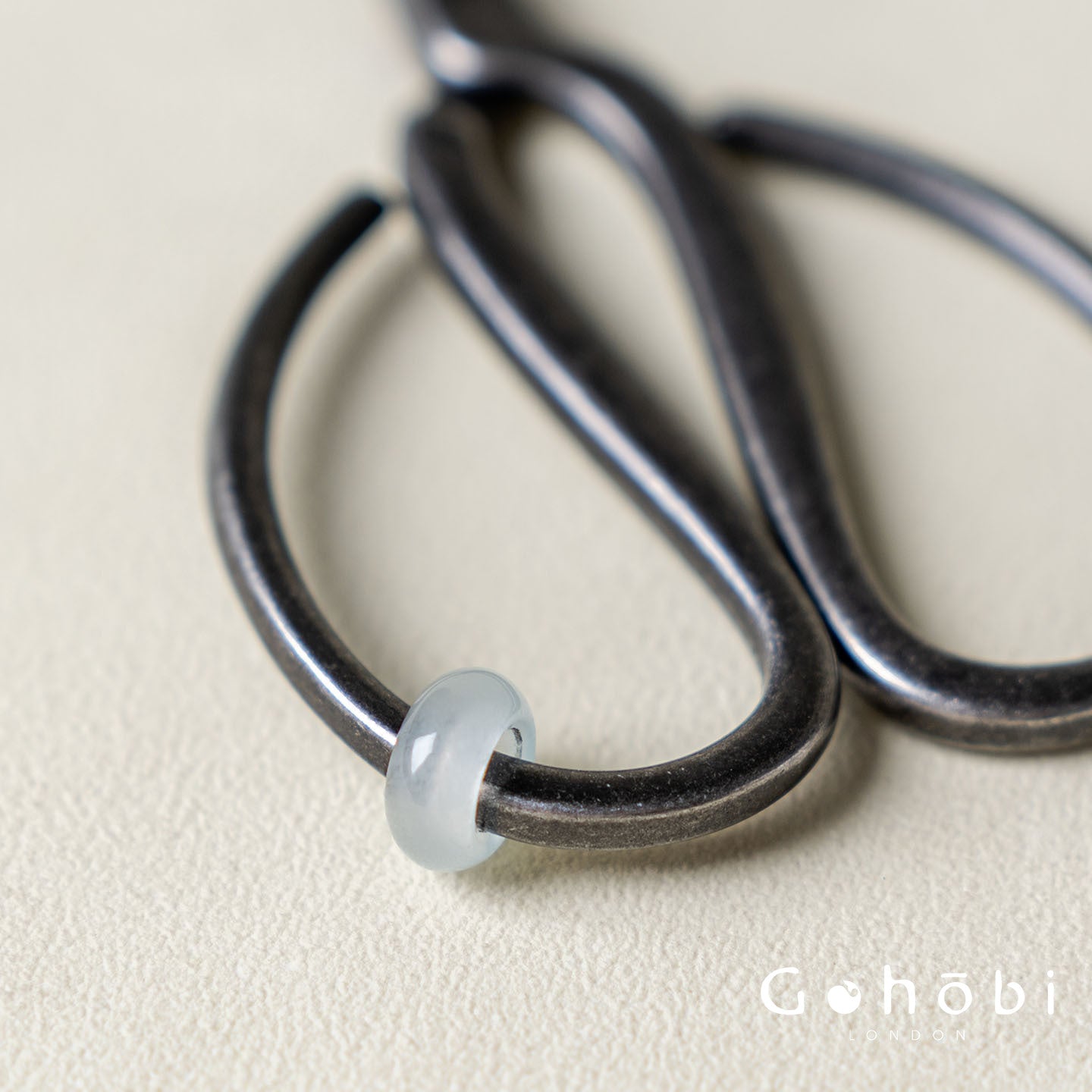 Gohobi Handmade Old Iron Tea Scissors with Storage Bag – Portable Tea Ceremony Accessory