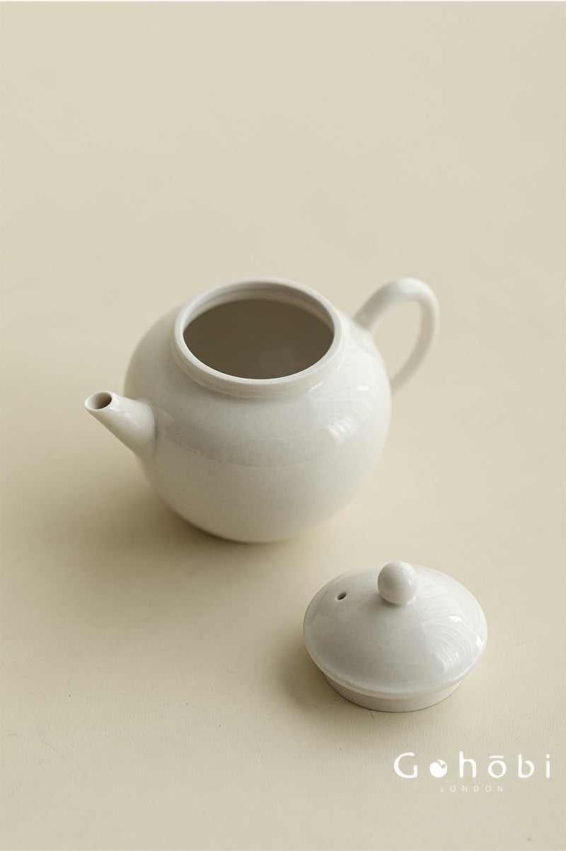 Gohobi Wood Ash Glaze Ceramic Teapot – Handmade Vessel Shape Gongfu Tea Pot with Ball Filter